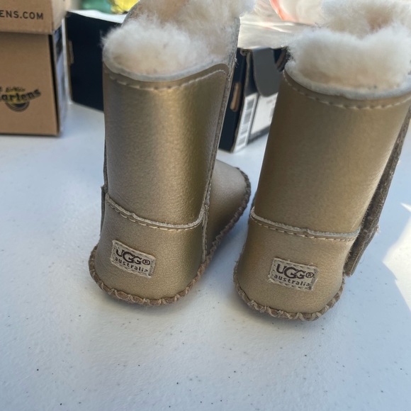 Gold Infant Ugg boots - Picture 3 of 3